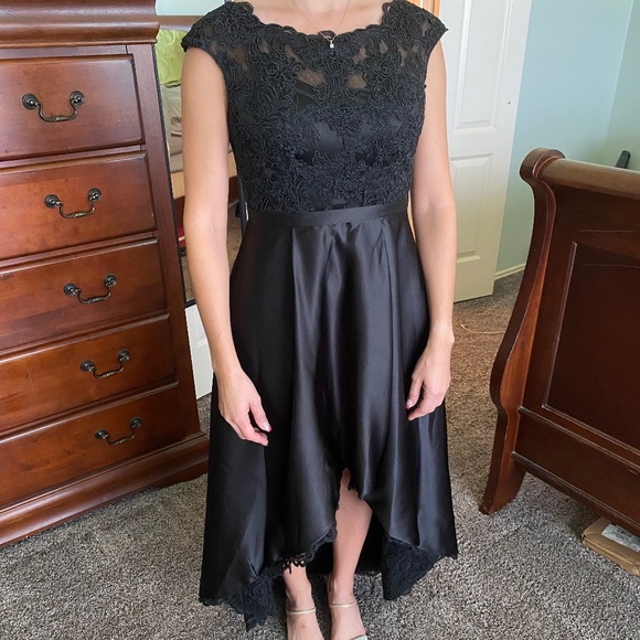 Custom Dress by JJ’s House - Unworn! - Picture 1 of 9